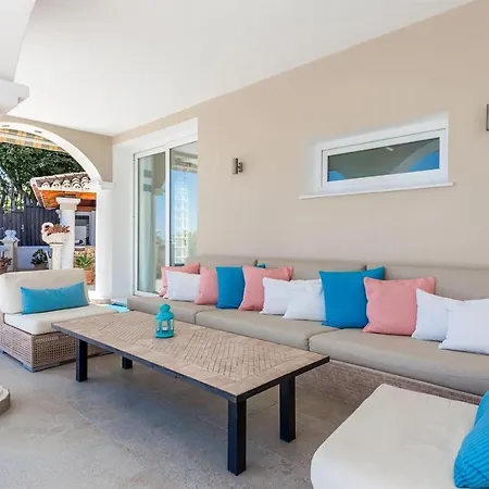 Villa Exclusive With Stunning View *