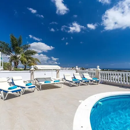 Exclusive With Stunning View Vila