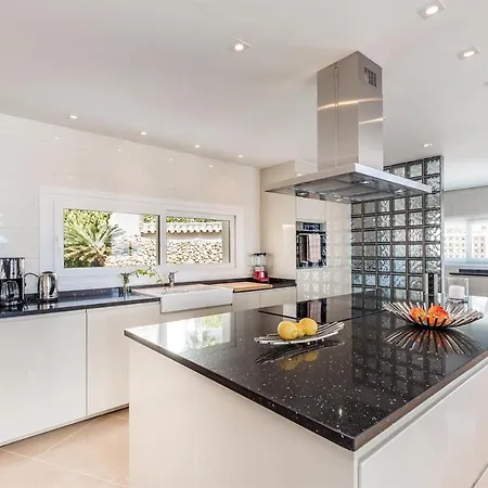 Exclusive With Stunning View Villa