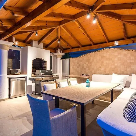 Exclusive With Stunning View Villa Benahavís