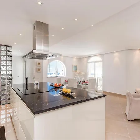 Exclusive With Stunning View Vila Benahavís